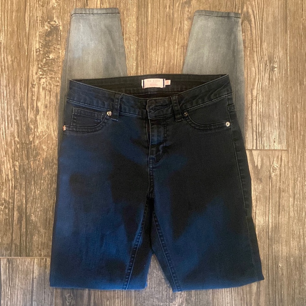 Ted Baker of London skinny jeans size 25